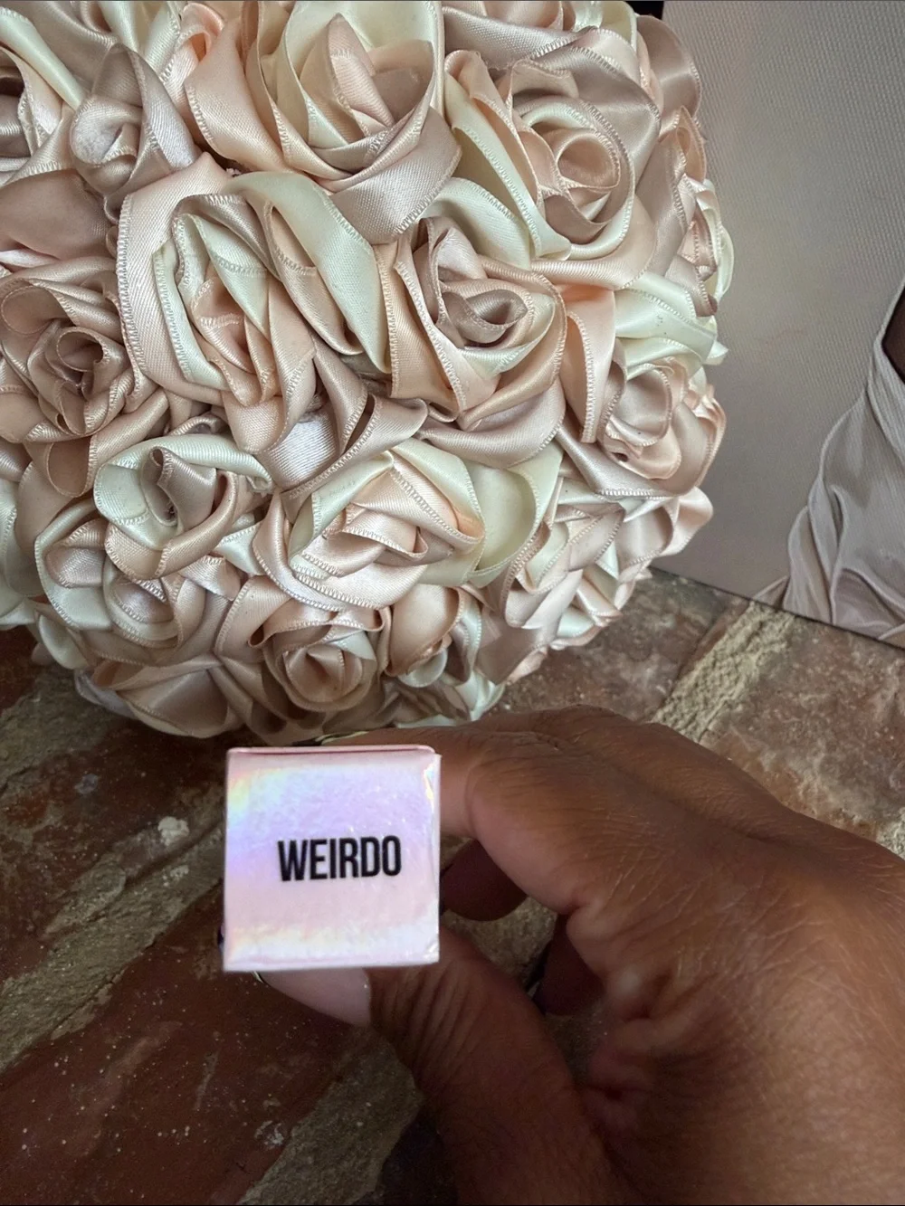 Jeffree Star Iridescent Supreme Gloss- Weirdo